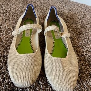 Rothy's The Square Mary Jane Size 7.5 Gardenia - gold